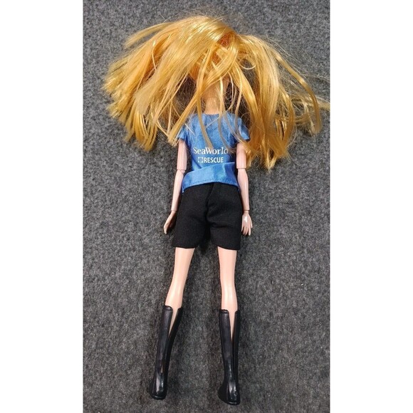 Vintage Sea World Rescue Trainer Barbie Doll Articulated Mattel Fashion - Picture 5 of 5